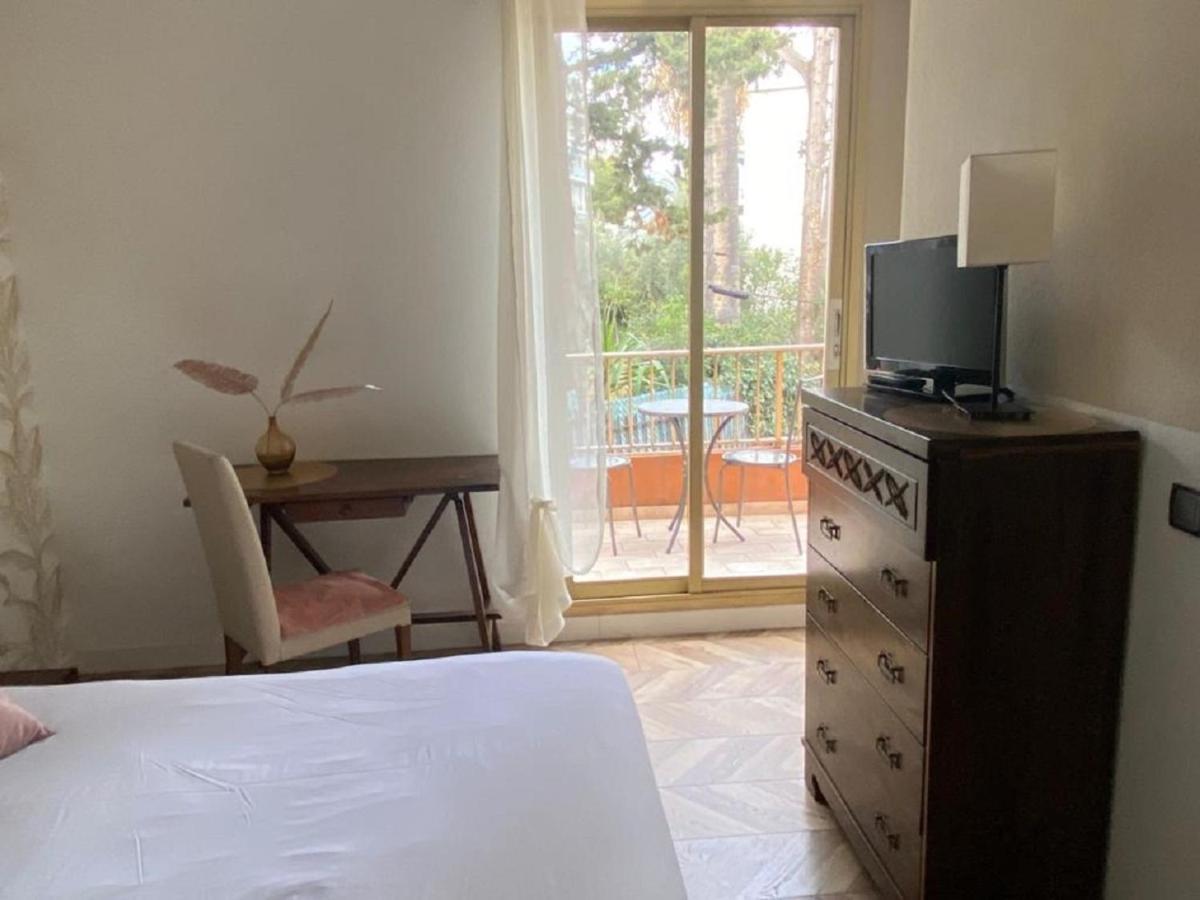 Anis Hotel Νίκαια Εξωτερικό φωτογραφία