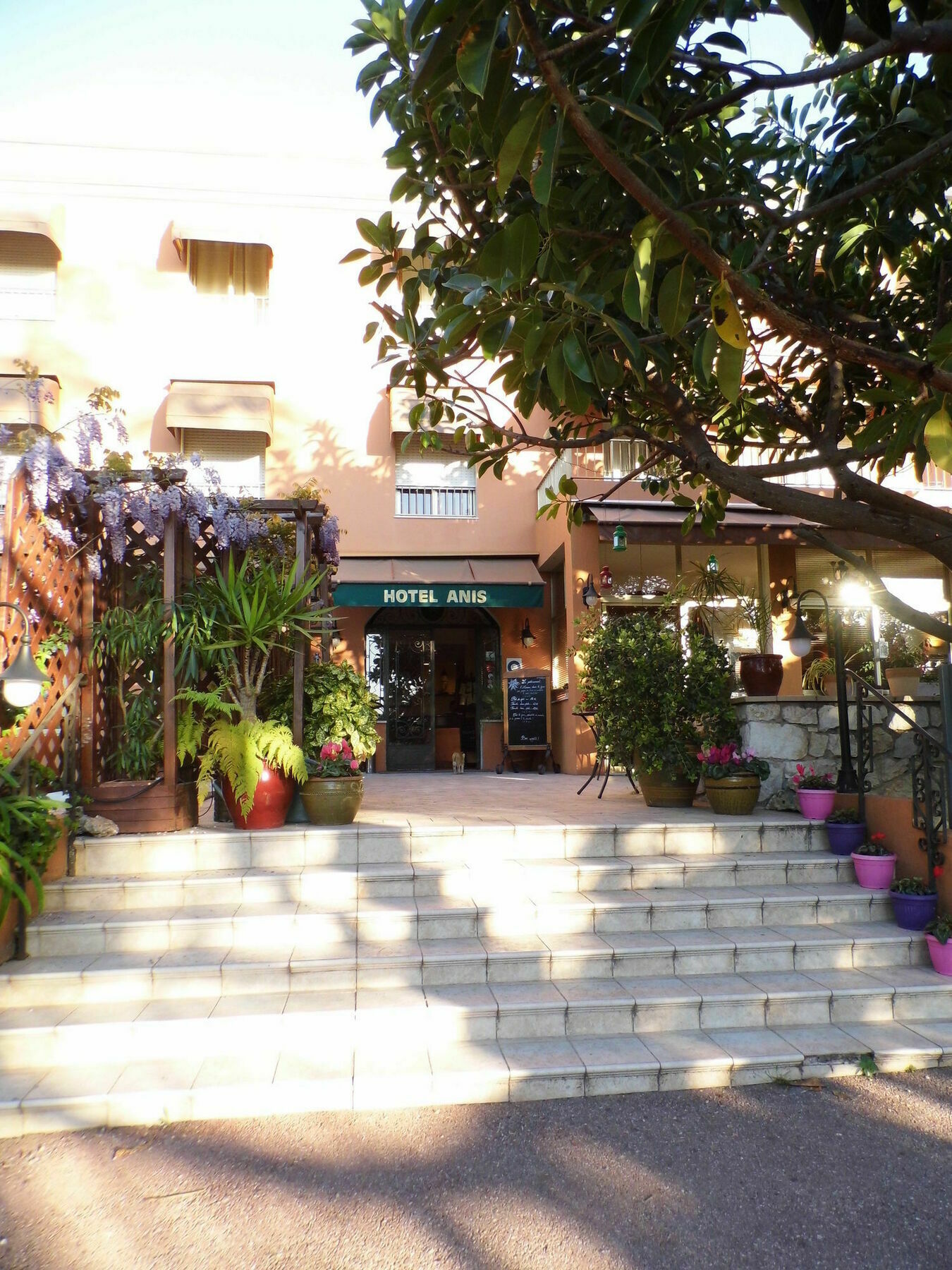 Anis Hotel Νίκαια Εξωτερικό φωτογραφία