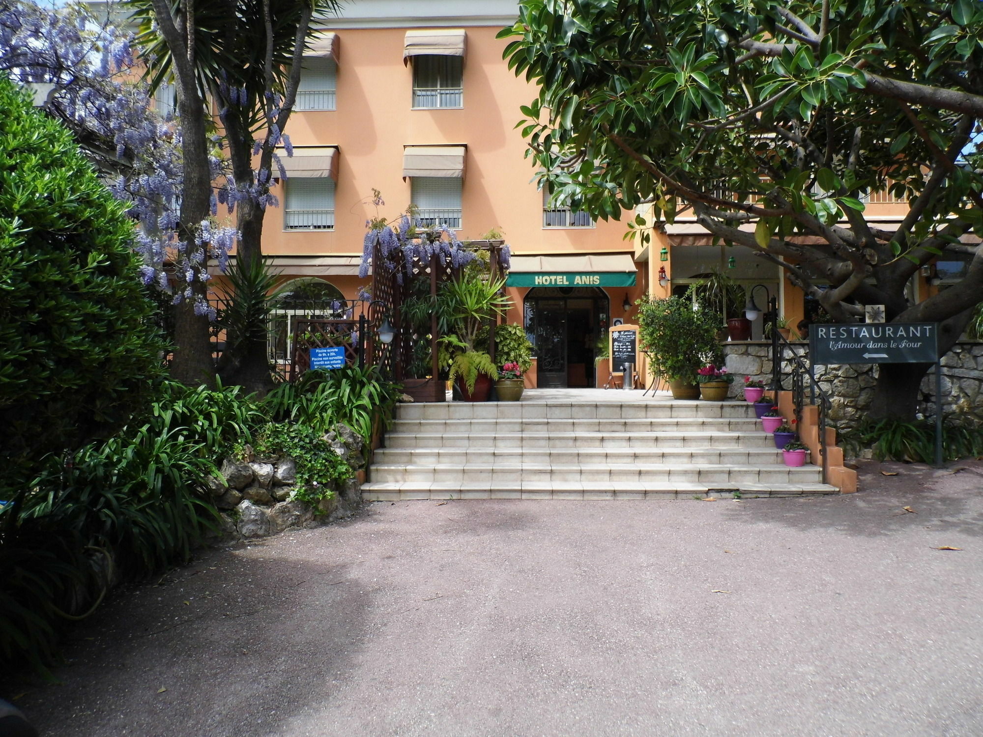 Anis Hotel Νίκαια Εξωτερικό φωτογραφία