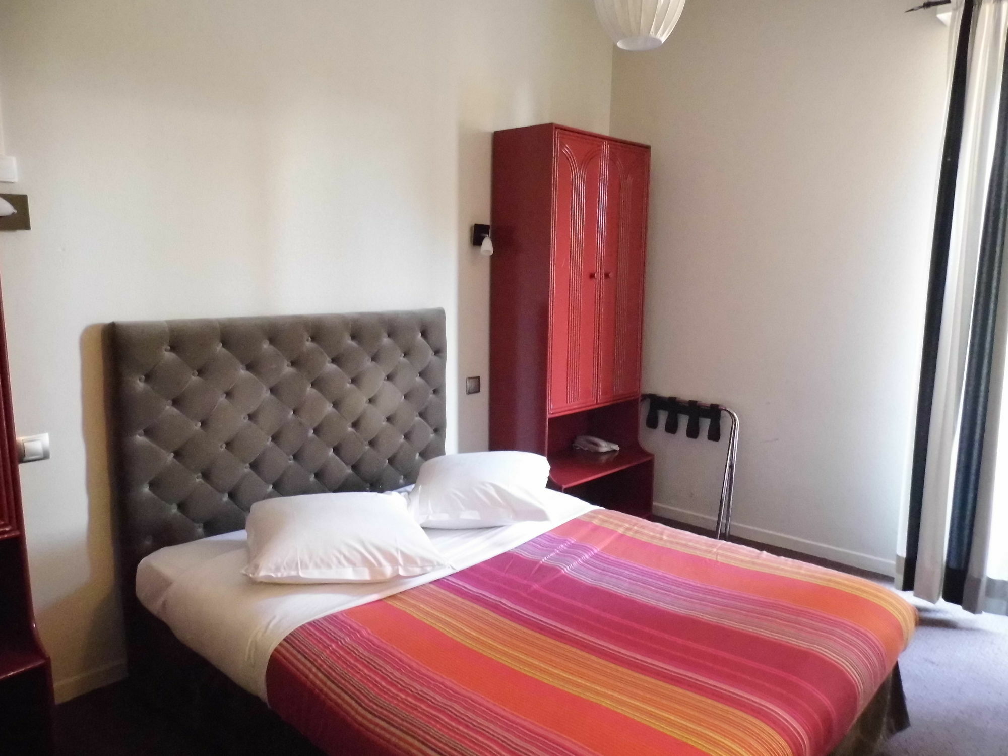 Anis Hotel Νίκαια Εξωτερικό φωτογραφία