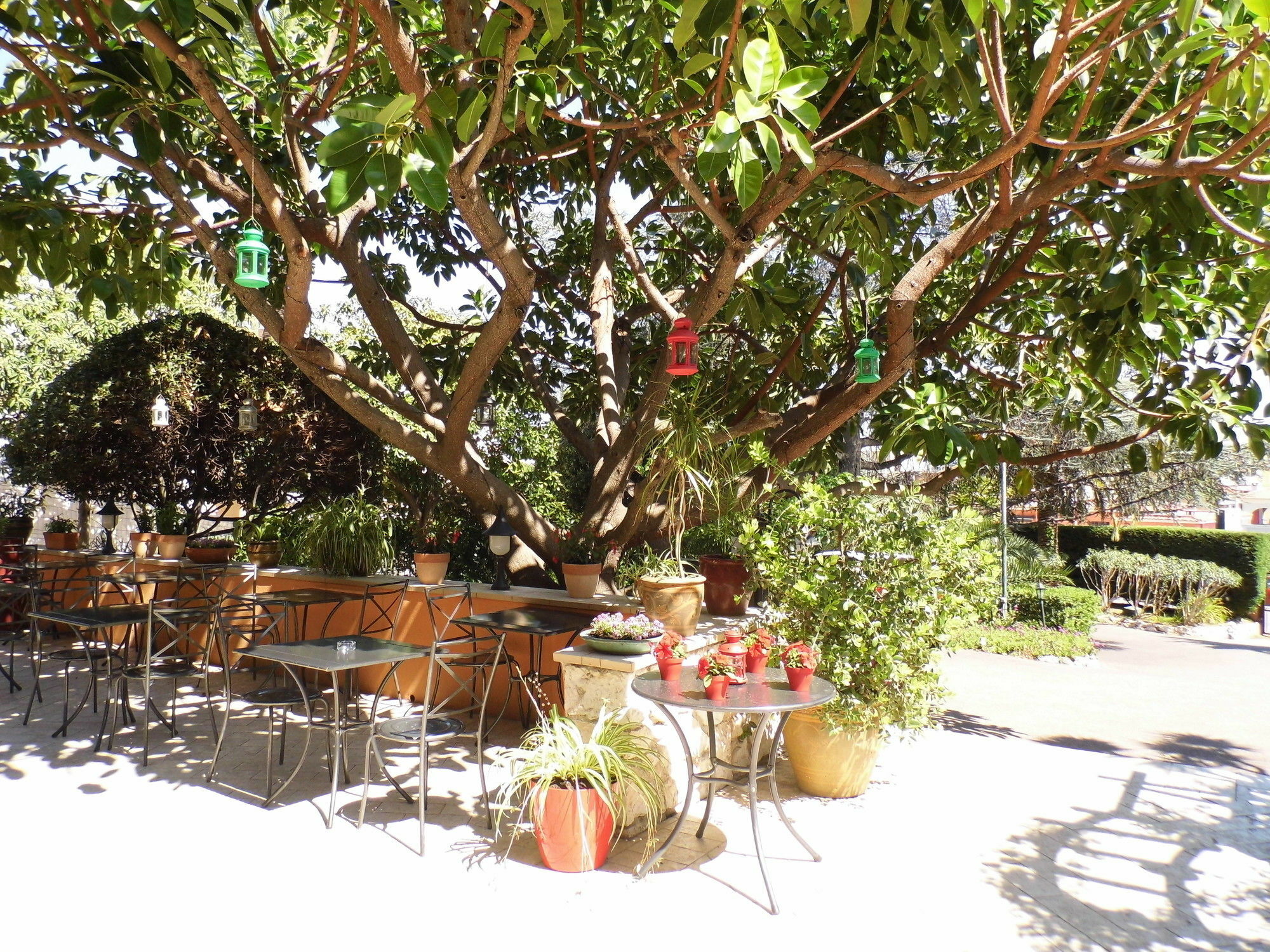 Anis Hotel Νίκαια Εξωτερικό φωτογραφία